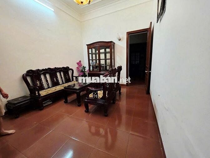 Cho thuê nhà nguyên căn-Ngõ 158 Nguyễn Sơn, Bồ Đề, Long Biên