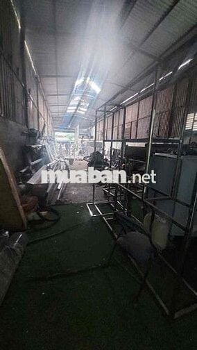 Cho thuê xưởng 400m2  gần ngã 3 ông xã - Tân Đông Hiệp- Dĩ An