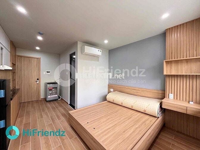 Căn Hộ Studio Full nội thất , Cửa sổ trời rộng rãi, Gần Lotte mart Q7