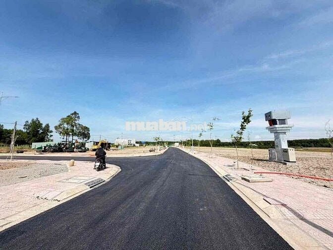 ĐẤT NỀN THỔ CƯ GẦN TRẠM THU PHÍ BỬU LONG