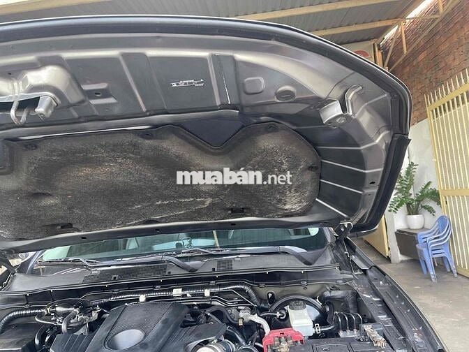 Nissan Navara 2016 NP300E 4x2MT - 112 km