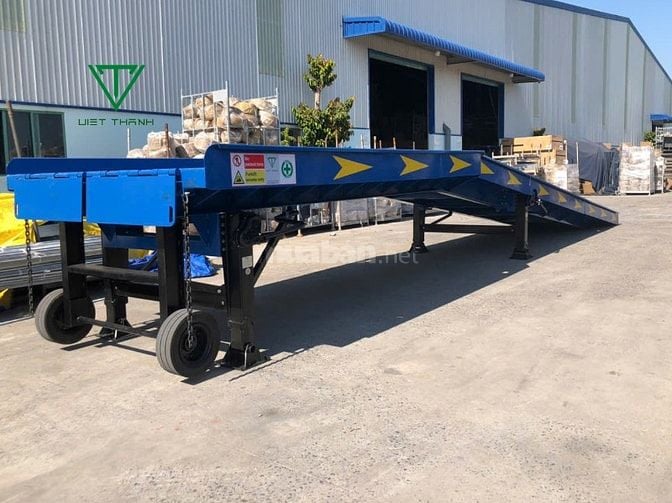 Ramp Xe Nâng - Cơ Khí Việt Thành