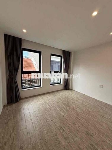 bán nhà phố Ngọc Thụy phường Bồ đề mới Q. Long Biên