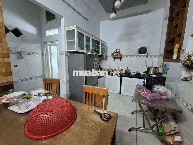 4,5M×11M - 1 LẦU - TRƯƠNG THỊ HOA - SÁT TRƯỜNG HỌC NGUYỄN HIỀN QUẬN 12