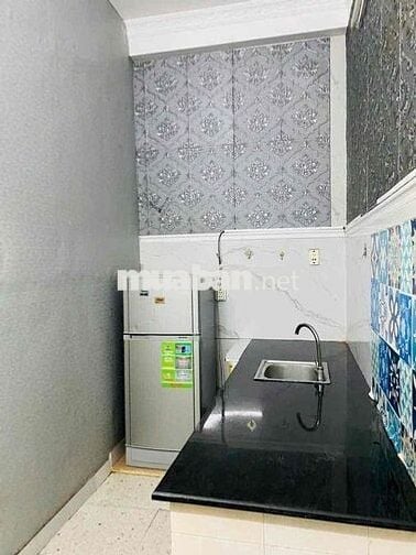 Cho thuê CHDV Mặt tiền đường trường chinh ,ngay chợ lạc quang