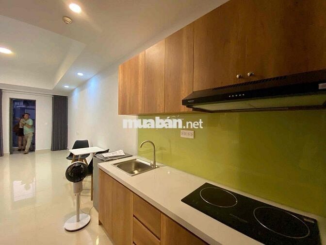 BẾP RÈM MÁY LẠNH BOTANICA PREMIER CHECK IN NGAY GẦN SÂN BAY