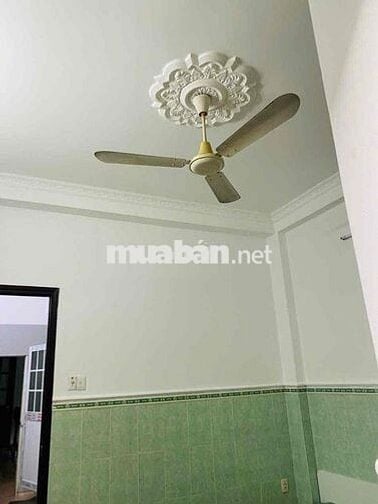 Cho thuê CHDV Mặt tiền đường trường chinh ,ngay chợ lạc quang