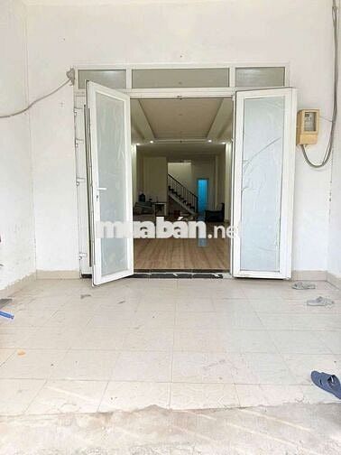 4,2x21 trệt lầu 3pn 3wc có điện 3 pha hẻm xe tải Huỳnh Thị Hai