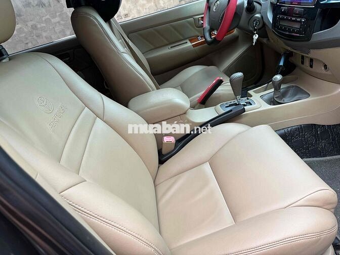 Toyota Fortuner 2010 2.7V - 150000 km