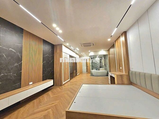 NHÀ MẶT PHỐ NGUYỄN THỜI TRUNG 58M²– 6 TẦNG VỈA HÈ RỘNG – GẦN AEON MALL