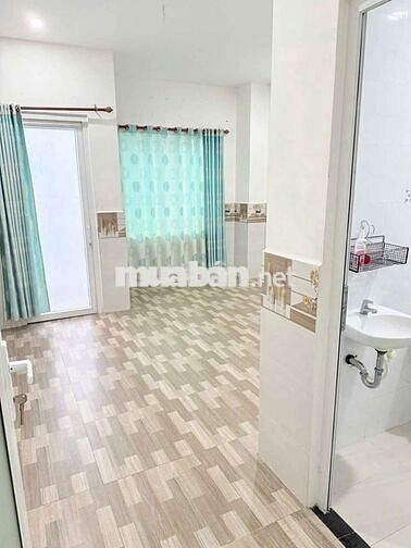 4,2x21 trệt lầu 3pn 3wc có điện 3 pha hẻm xe tải Huỳnh Thị Hai