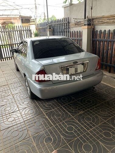 Ford Laser 2003 Số sàn 140 km Bạc