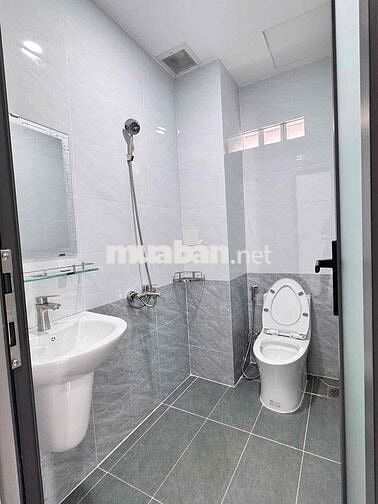 cho thuê căn hộ dịch vụ Q1, Trần Đình Xu, ban công, full nội thất