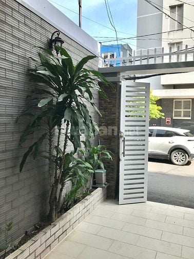 BÁN NHÀ TÔ HIẾN THÀNH Q.10 (Chính Chủ)