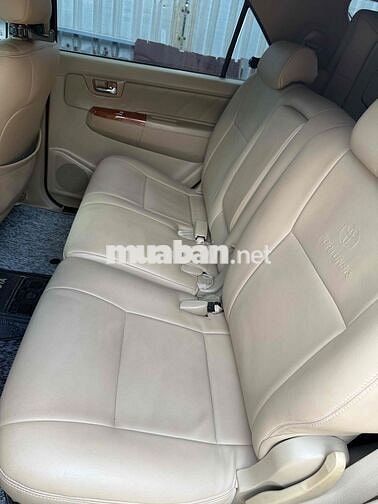 Toyota Fortuner 2010 2.7V - 150000 km