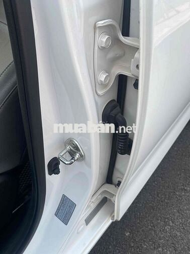 Kia Soluto 2019 Trắng Số tự động