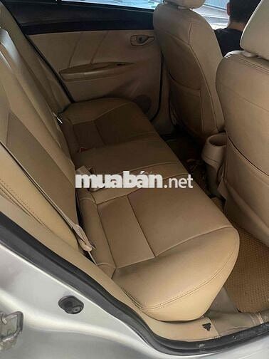 Toyota Vios 2017 E màu Bạc