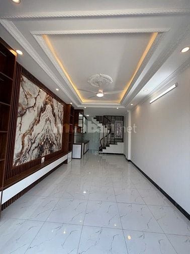 Vĩnh Hưng – Ô tô đỗ cửa – Kinh doanh – 35m – 5 tầng – 7,5 tỷ