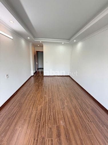 Vĩnh Hưng – Ô tô đỗ cửa – Kinh doanh – 35m – 5 tầng – 7,5 tỷ