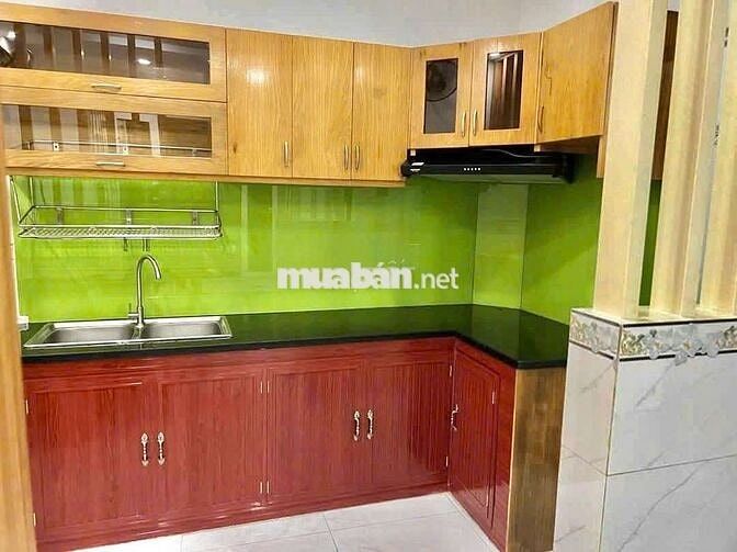 Cho Thuê Nhà 1 Trệt 1 Lầu 2PN 2WC 5x8m Hẻm 308 Huỳnh Tấn Phát Q.7