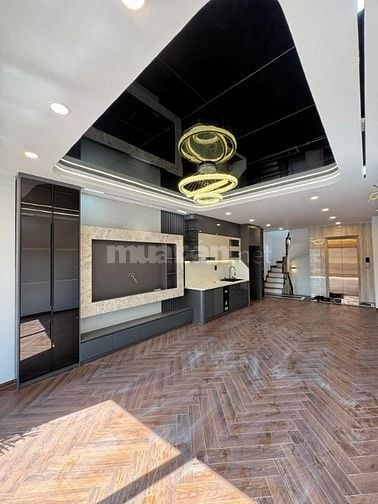 Bán Nhà Ô TÔ, Hoàng Quốc Việt, Cầu Giấy 42m, 7 tầng, mt 4m, 23.2 tỷ