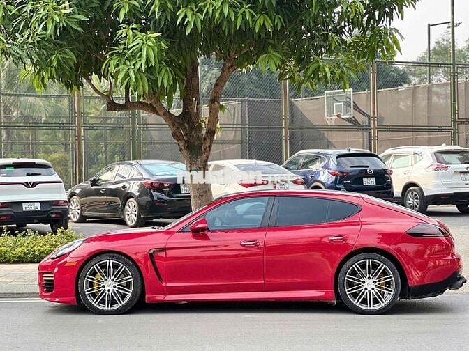Porsche Panamera 2010 sang chảnh giá bình dân