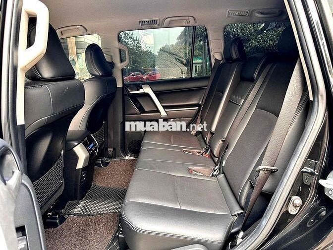 Toyota Hà Đông bán Prado 2021 2.7VX 4v5 km