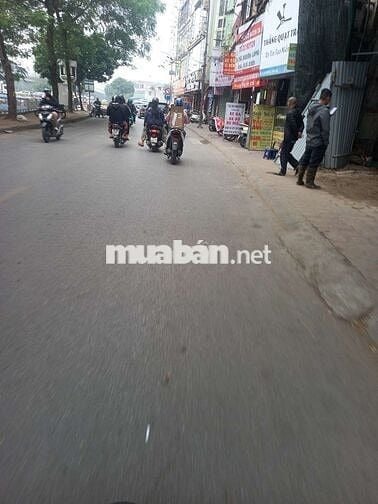 Nguyễn Trãi– Thanh Xuân
DT 40m², xây 4 tầng nhỉnh hơn 8 tỷ