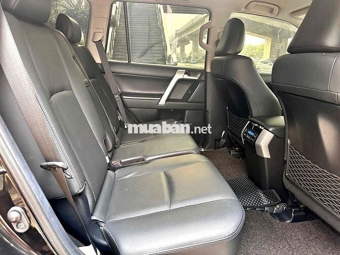 Toyota Hà Đông bán Prado 2021 2.7VX 4v5 km