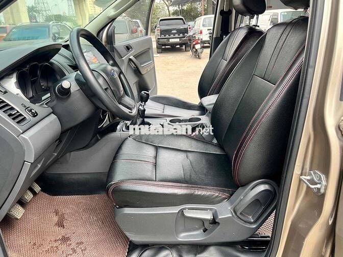 Ford Ranger 2015 xe đẹp