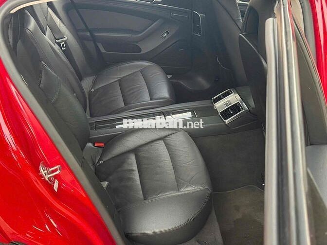 Porsche Panamera 2010 sang chảnh giá bình dân
