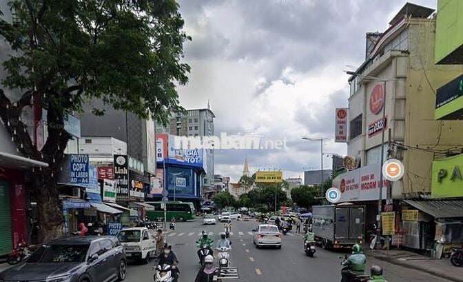 ⭕Mặt bằng ngay góc Cống Quỳnh-Ng.Thị Minh Khai,2 lầu suốt chỉ 55 tr/th