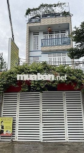 BÁN NHÀ lô góc hai mặt tiền đường lớn,  Phường Linh Trung, Thủ Đức