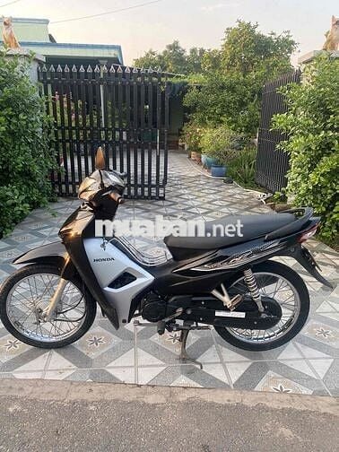 bán xe quay a 2017 zin im ru