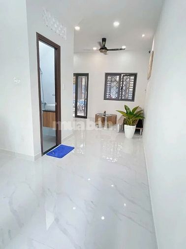 Bán nhà hẻm 1 sẹc đường Vũ Tùng, P2, Bình Thạnh. Xây 2 tầng, sổ riêng