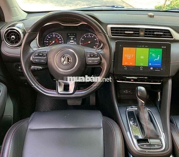 MG ZS Trắng 5 chỗ Tự động 2022 giá rẻ