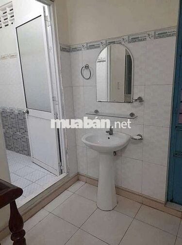 🛑 CHO THUÊ NHÀ 2 TẦNG: PHẠM CÔNG TRỨ - 3PN - 2WC