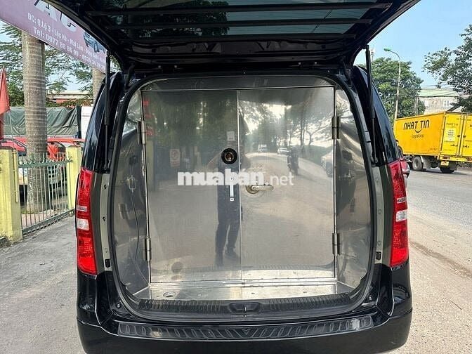 Hyundai Grand Starex 2008  - 11000 km