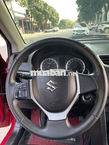 Bán xe swift sx 2017RS logo vàng 4ABS suất sắc