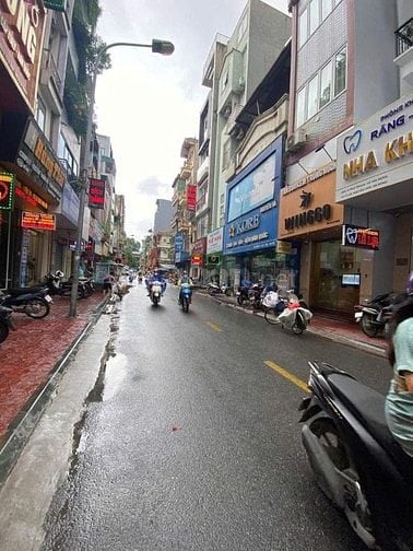 Mặt phố cổ Lê Lợi, đoạn đẹp, kinh doanh ngày đêm, 106m, mặt tiền rộng