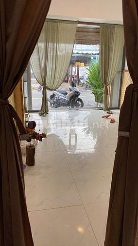 Cho thuê NNC 2PN 2WC + Mặt bằng kinh doanh và ở, MT Nguyên Hồng, BT