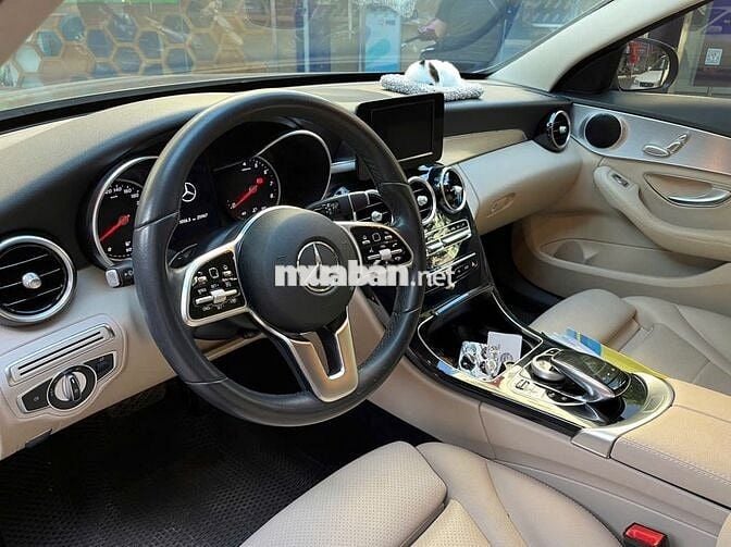 Mercedes-Benz C180 2020 Đen ghi 44000 km