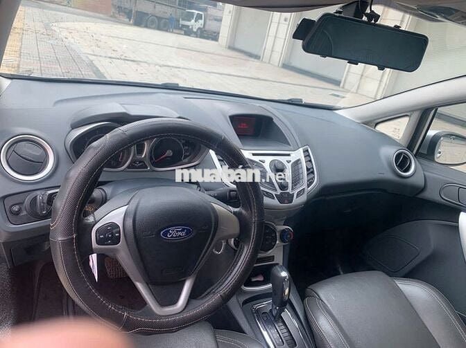 Ford Fiesta S 2012 10 vạn km - không 1 lỗi nhỏ