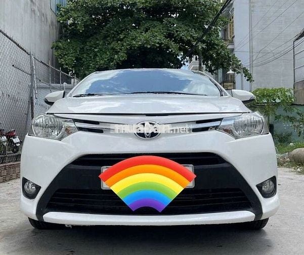 Toyota Vios 2016 số sàn màu trắng