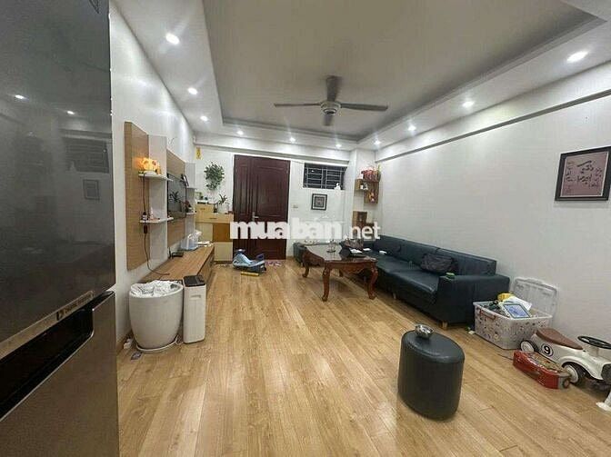 Hiếm!Chung cư Việt Hưng 76m – Lô góc 2 ban công –View hồ–Giá hơn 4 tỷ