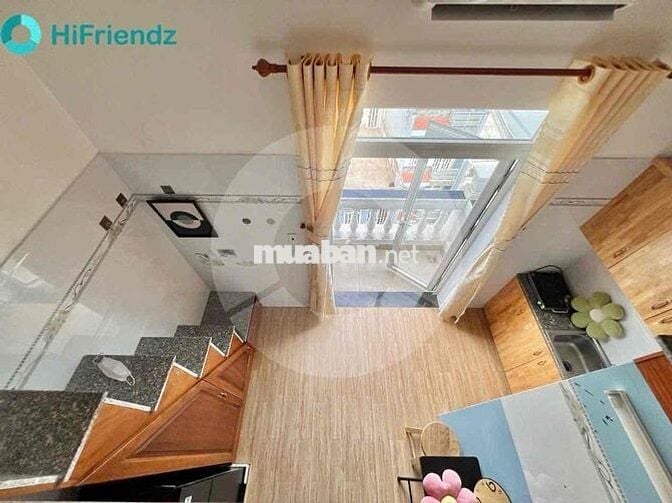 Cho thuê phòng Mã Lò full nội thất, ban công rộng, chỉ tính điện nước