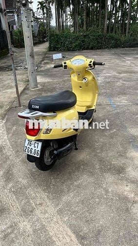 SYM Attila màu Vàng