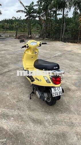 SYM Attila màu Vàng