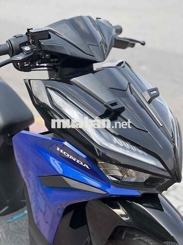 Honda Vario 125 Smartkey 2025 Xanh đen