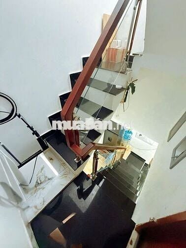 NHÀ ĐẸP ĐÓN TẾT – LẠC LONG QUÂN P10 Tân Bình chỉ hơn 3 tỷ